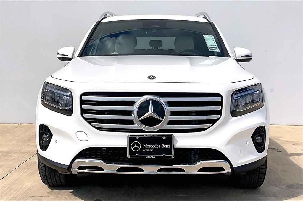 2025 Mercedes Benz GLB 250 photo 2