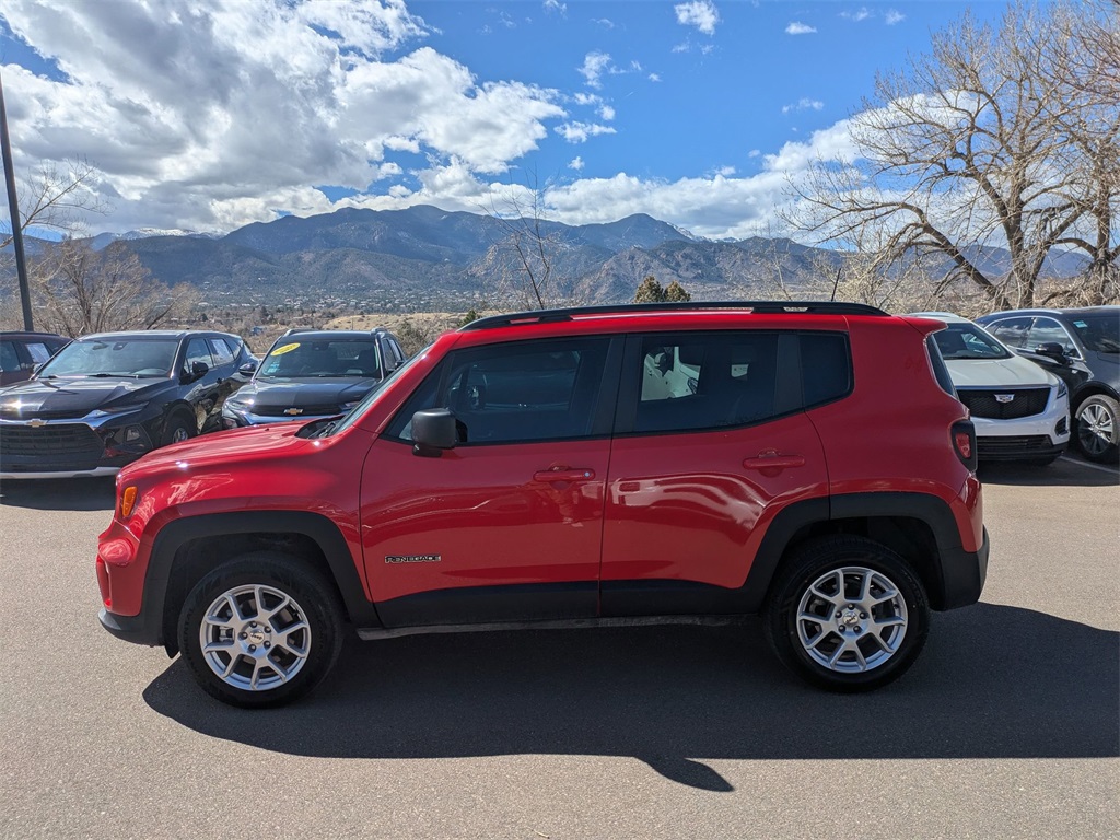 Image 6 of Savvy Certified 2023 Jeep Renegade Latitude 4WD