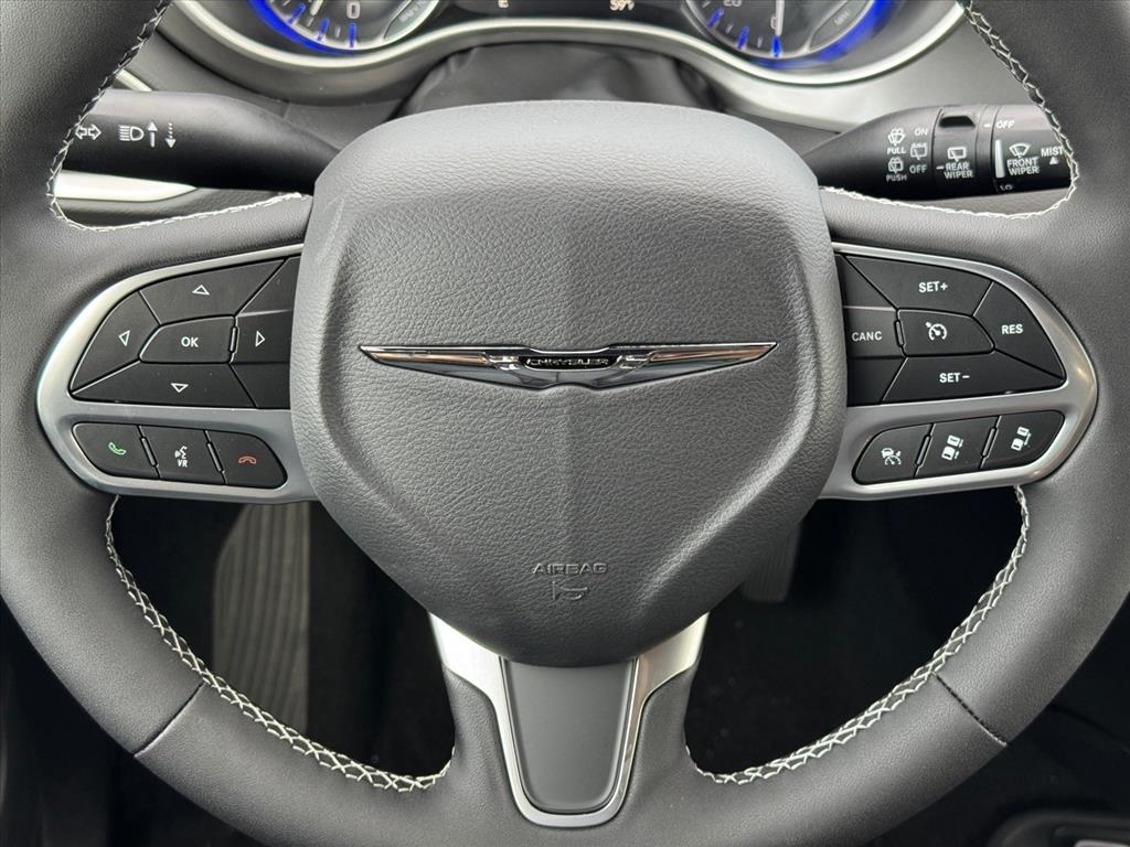 2026 Chrysler Voyager LX photo 11