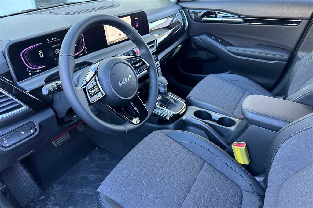 new 2026 Kia Seltos car, priced at $28,930