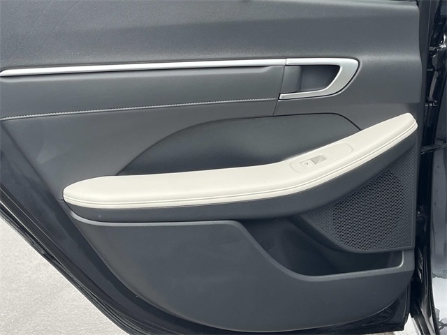 used 2024 Hyundai Sonata Hybrid car, priced at $30,788