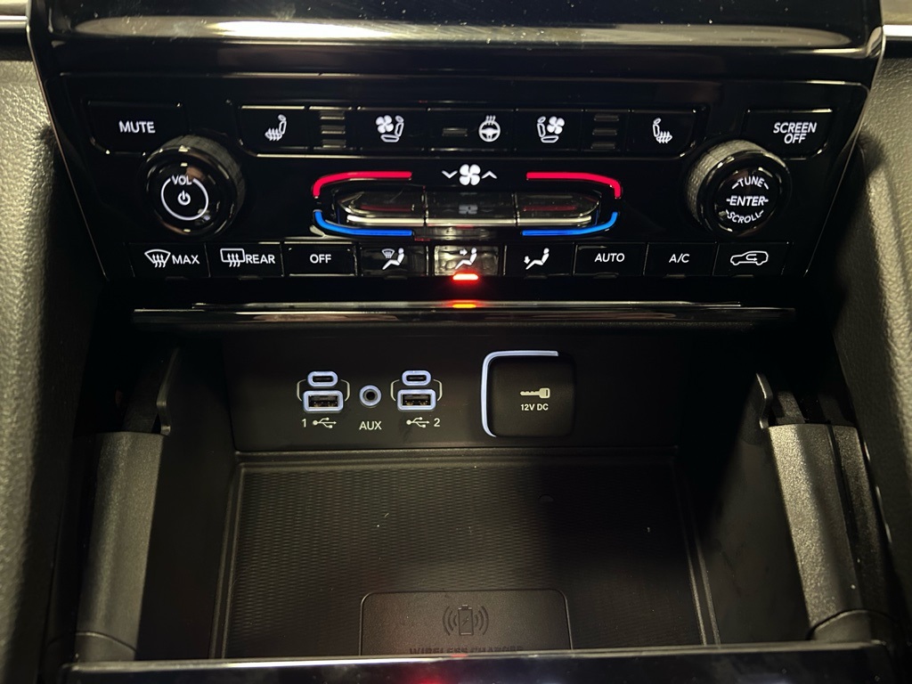 new 2025 Jeep Grand Cherokee L car, priced at $60,653