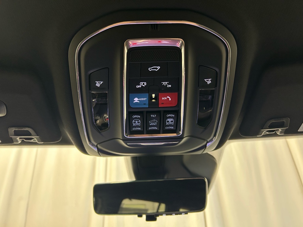 new 2025 Jeep Grand Cherokee L car, priced at $60,653