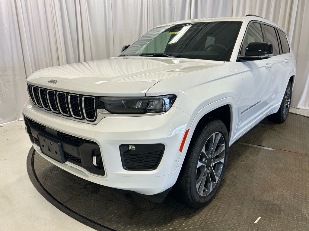 new 2025 Jeep Grand Cherokee L car, priced at $60,653