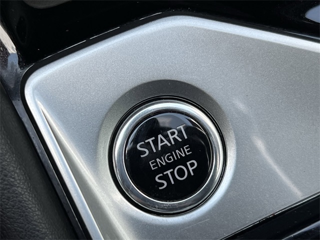 2023 Gray Sky Pearl Nissan Altima 2.5 SR FWD Sedan