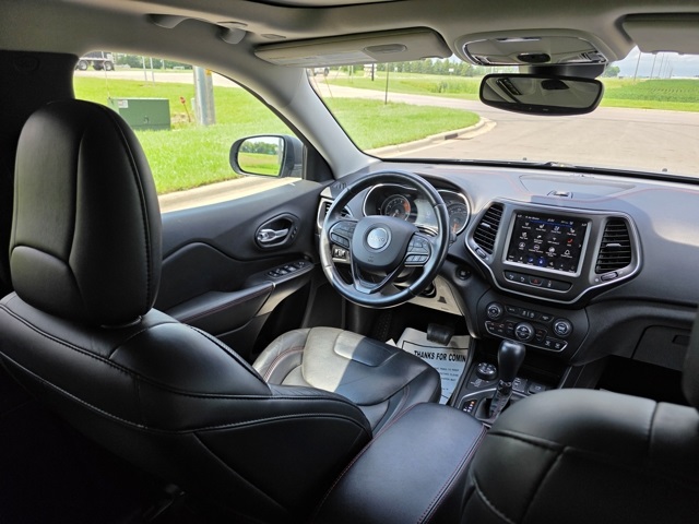 2019 Jeep Cherokee Trailhawk
