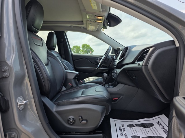 2019 Jeep Cherokee Trailhawk