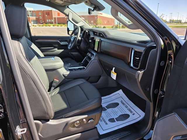 2026 GMC Sierra 3500HD Denali