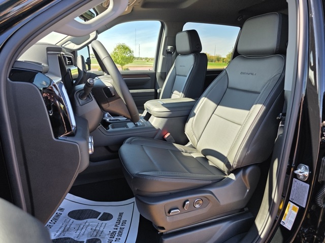 2026 GMC Sierra 3500HD Denali