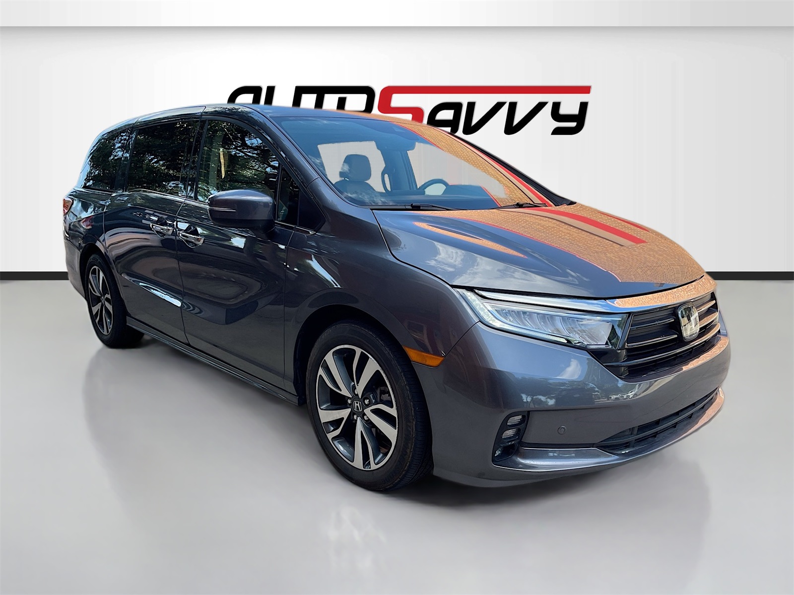 2023 Honda Odyssey Touring's photo