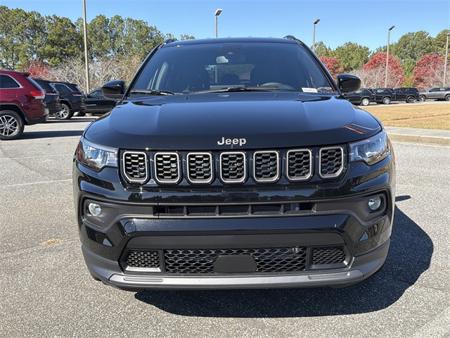 2026 Jeep Compass Latitude Altitude photo 2