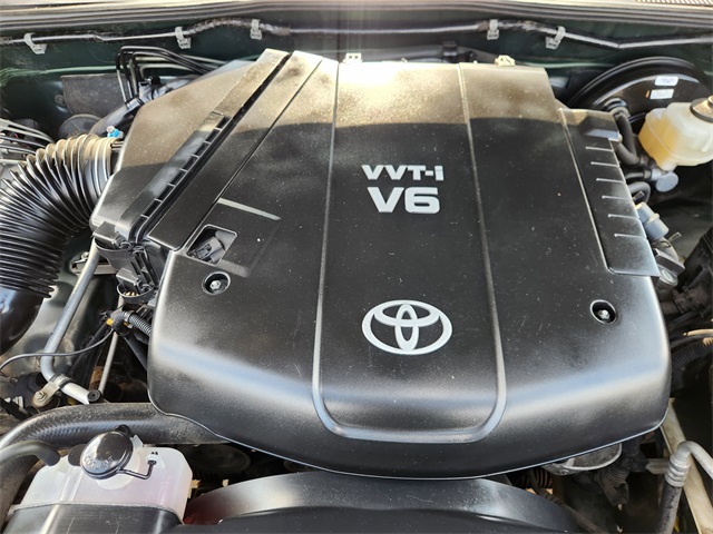 2010 Toyota Tacoma PreRunner photo 27