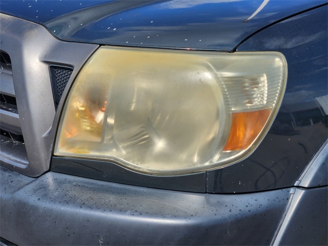 2010 Toyota Tacoma PreRunner photo 9