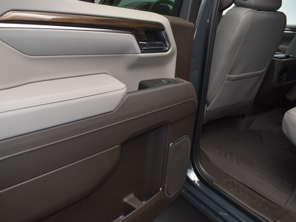 2025 Cypress Gray Chevrolet Silverado 1500 LT 4X4 Truck