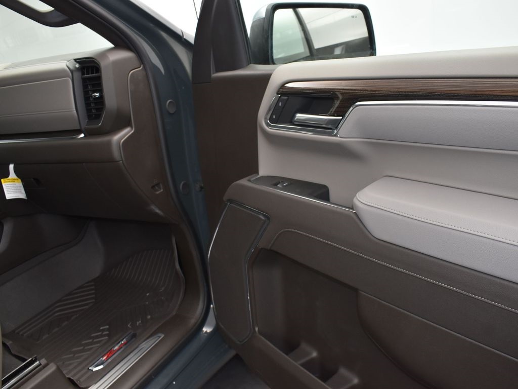 2025 Cypress Gray Chevrolet Silverado 1500 LT 4X4 Truck