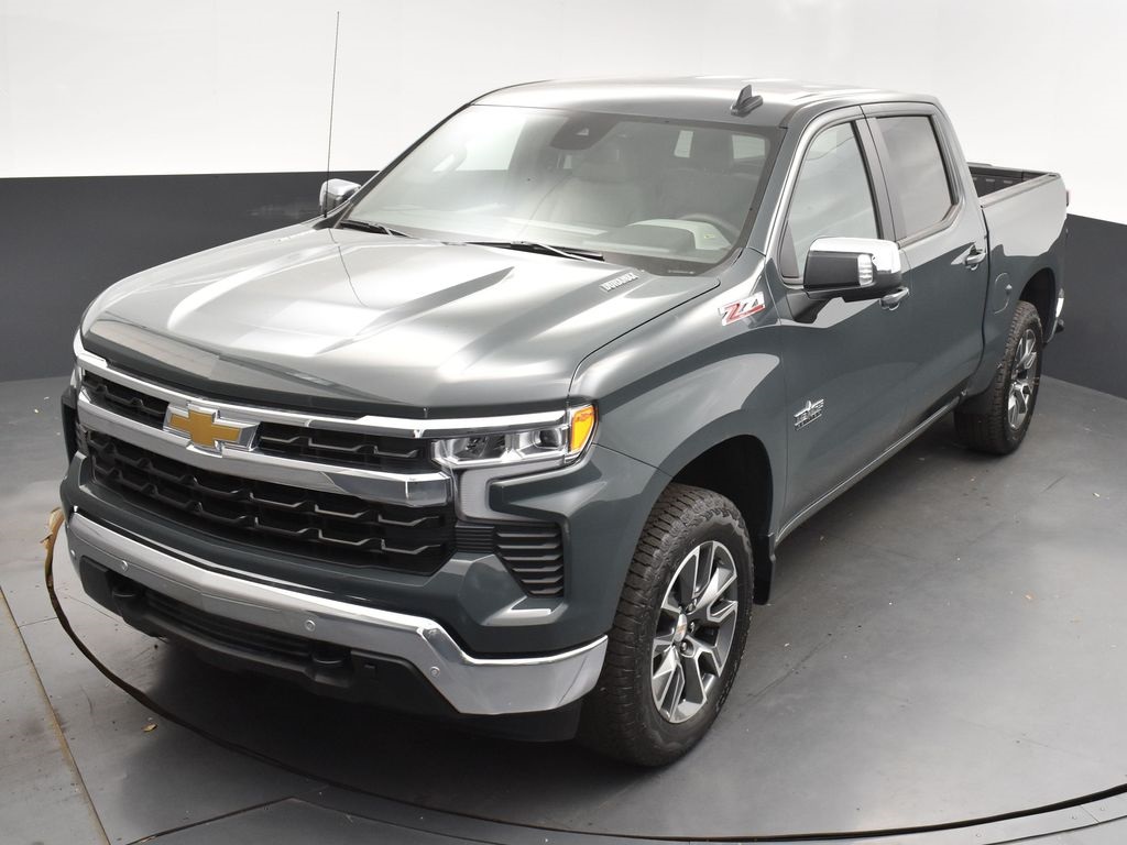 2025 Cypress Gray Chevrolet Silverado 1500 LT 4X4 Truck