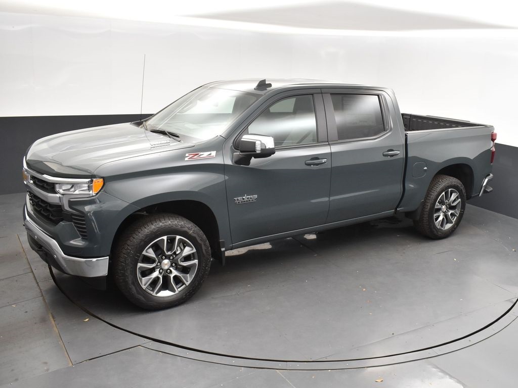 2025 Cypress Gray Chevrolet Silverado 1500 LT 4X4 Truck
