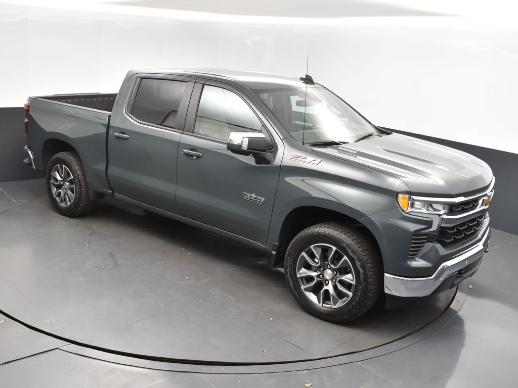 2025 Cypress Gray Chevrolet Silverado 1500 LT 4X4 Truck