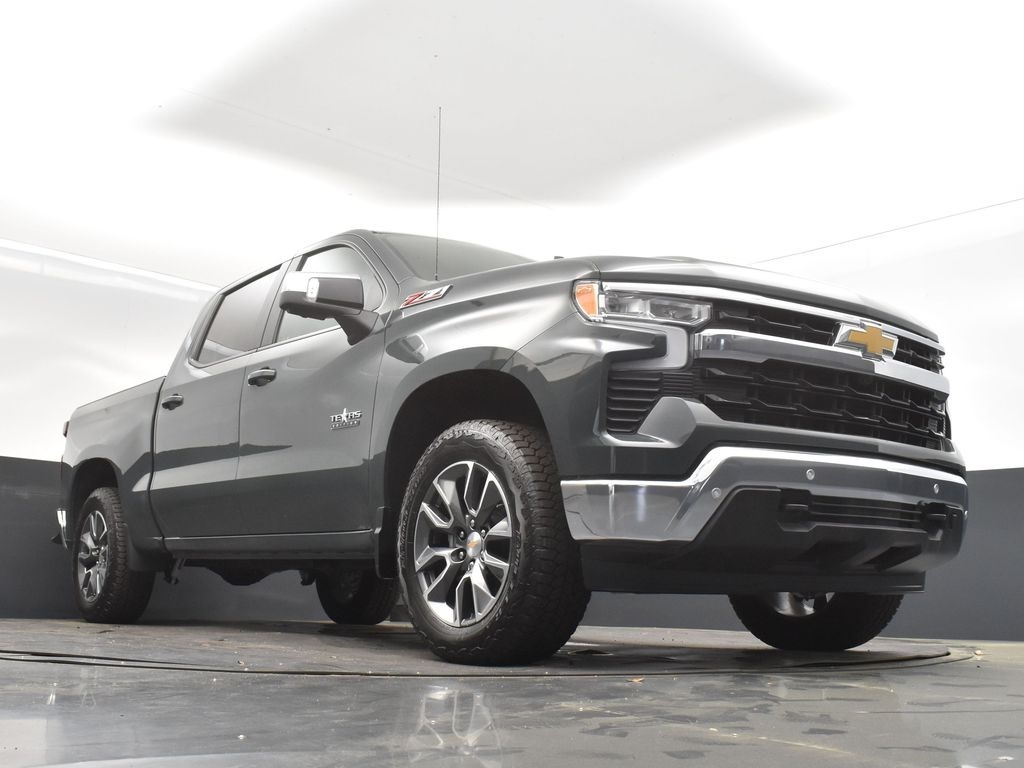 2025 Cypress Gray Chevrolet Silverado 1500 LT 4X4 Truck