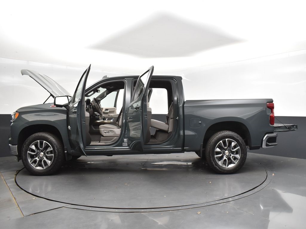 2025 Cypress Gray Chevrolet Silverado 1500 LT 4X4 Truck
