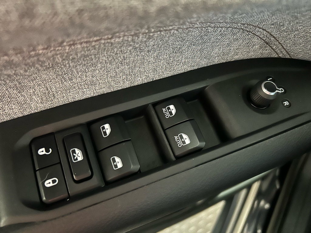 used 2023 Jeep Compass car, priced at $22,960