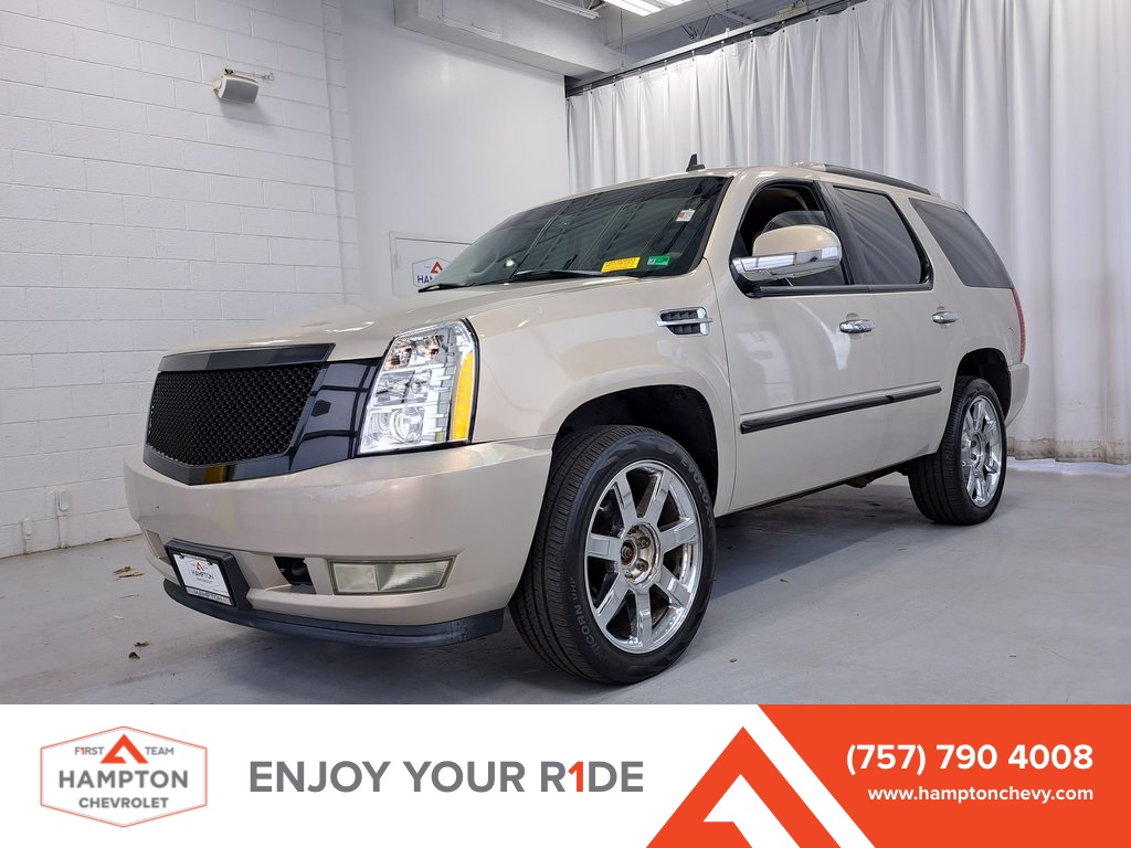 2007 Cadillac Escalade Base's photo