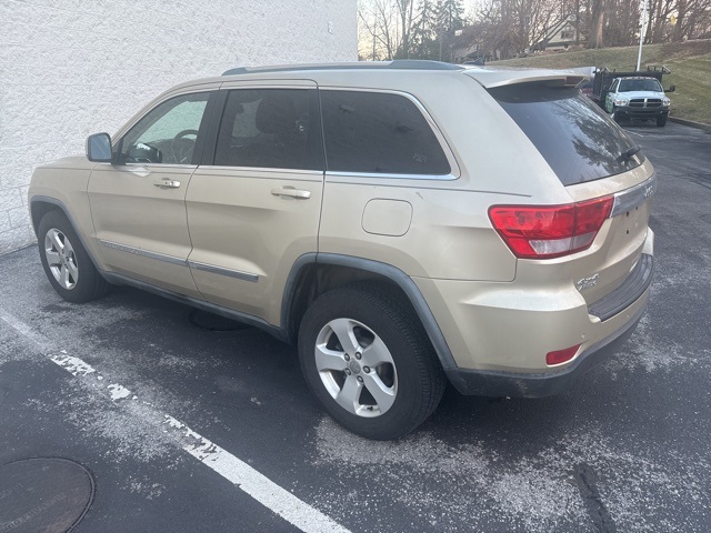 used 2011 Jeep Grand Cherokee car, priced at $6,897