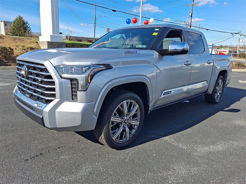 2025 Toyota Tundra CapStone CrewMax photo 2
