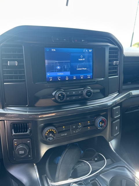 2023 Ford F-150 XL photo 3