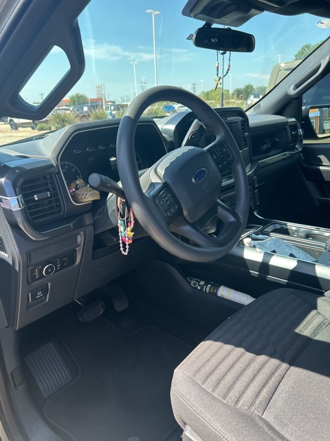 2023 Ford F-150 XL photo 6
