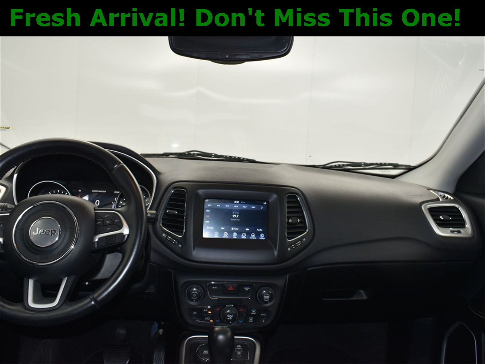2017 Olive Green Pearlcoat Jeep Compass Latitude 4X4 SUV