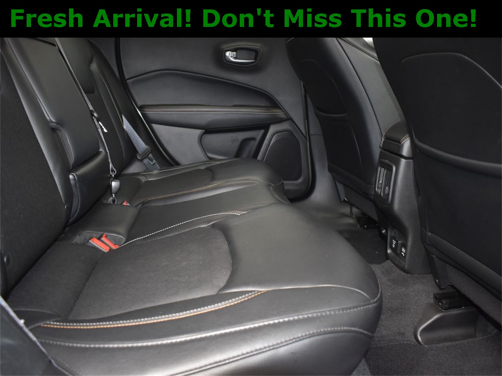2017 Olive Green Pearlcoat Jeep Compass Latitude 4X4 SUV