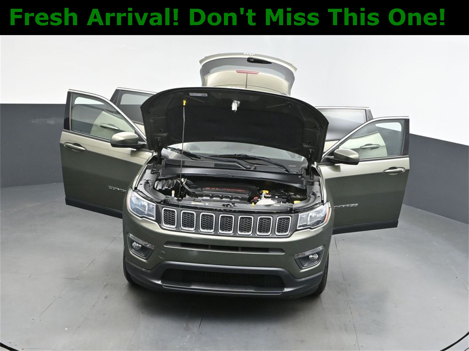 2017 Olive Green Pearlcoat Jeep Compass Latitude 4X4 SUV