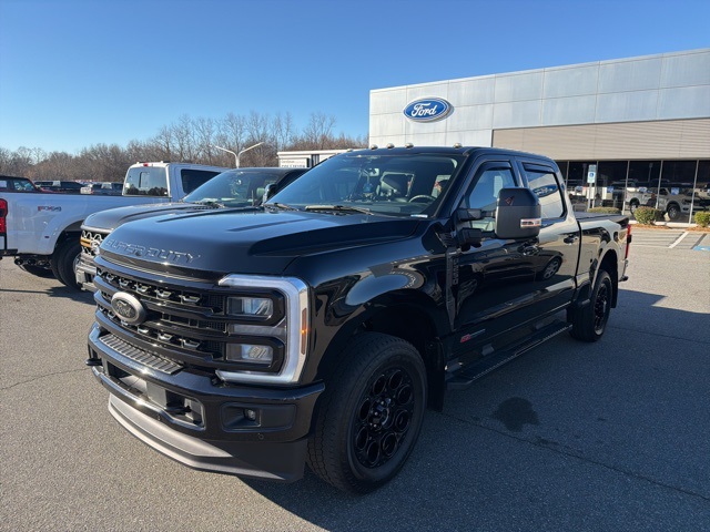 2024 Ford F-250 Super Duty Lariat's photo