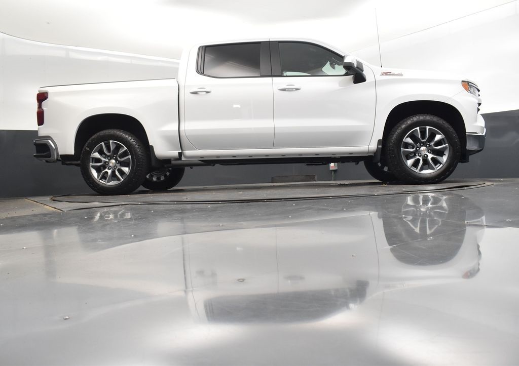 2026 Summit White Chevrolet Silverado 1500 LT 4X4 Truck