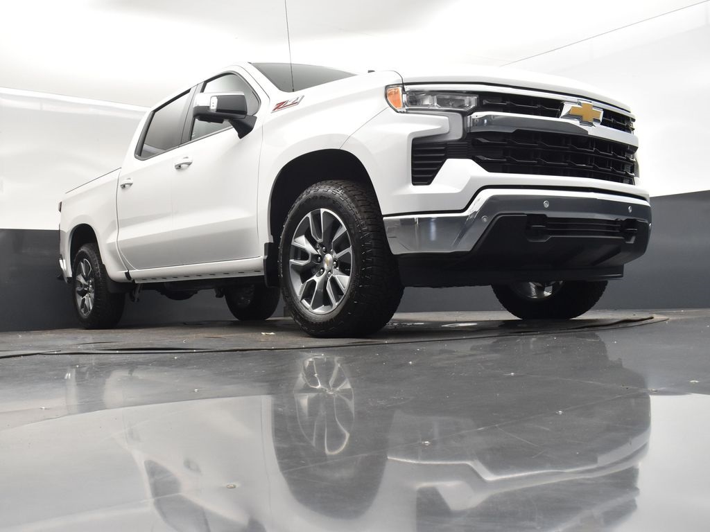 2026 Summit White Chevrolet Silverado 1500 LT 4X4 Truck