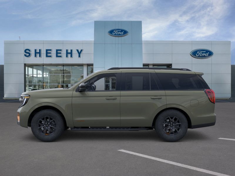 2025 Ford Expedition photo 5