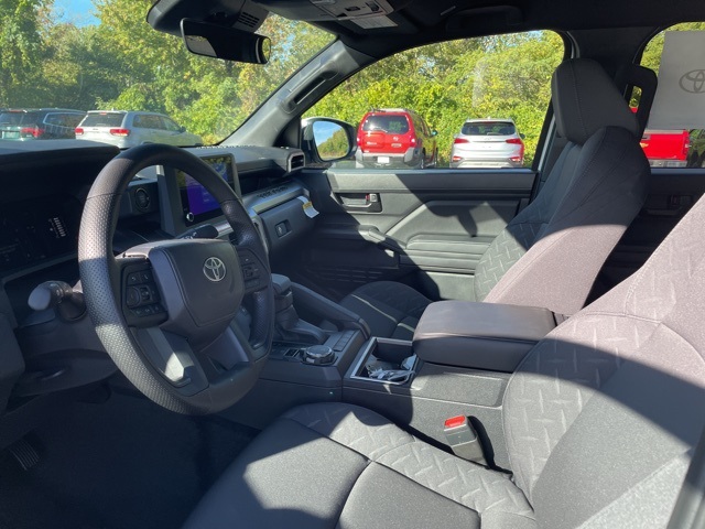 2025 Toyota Tacoma SR5 Double Cab photo 10