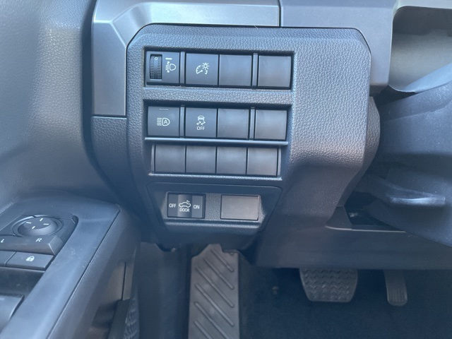 2025 Toyota Tacoma SR5 Double Cab photo 14