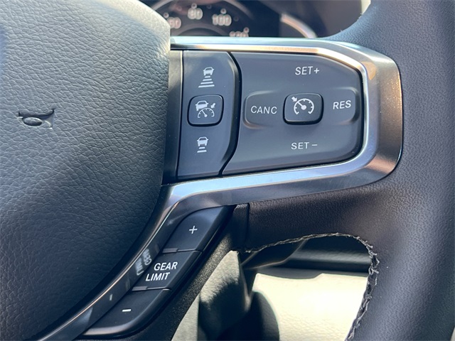2025 Ram 3500 Laramie photo 26