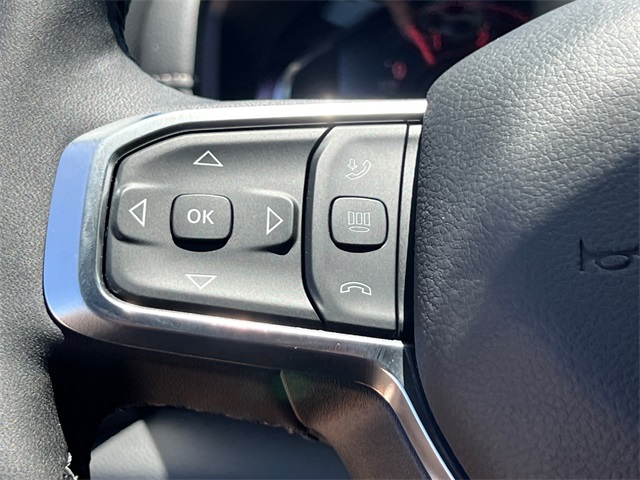 2025 Ram 3500 Laramie photo 27