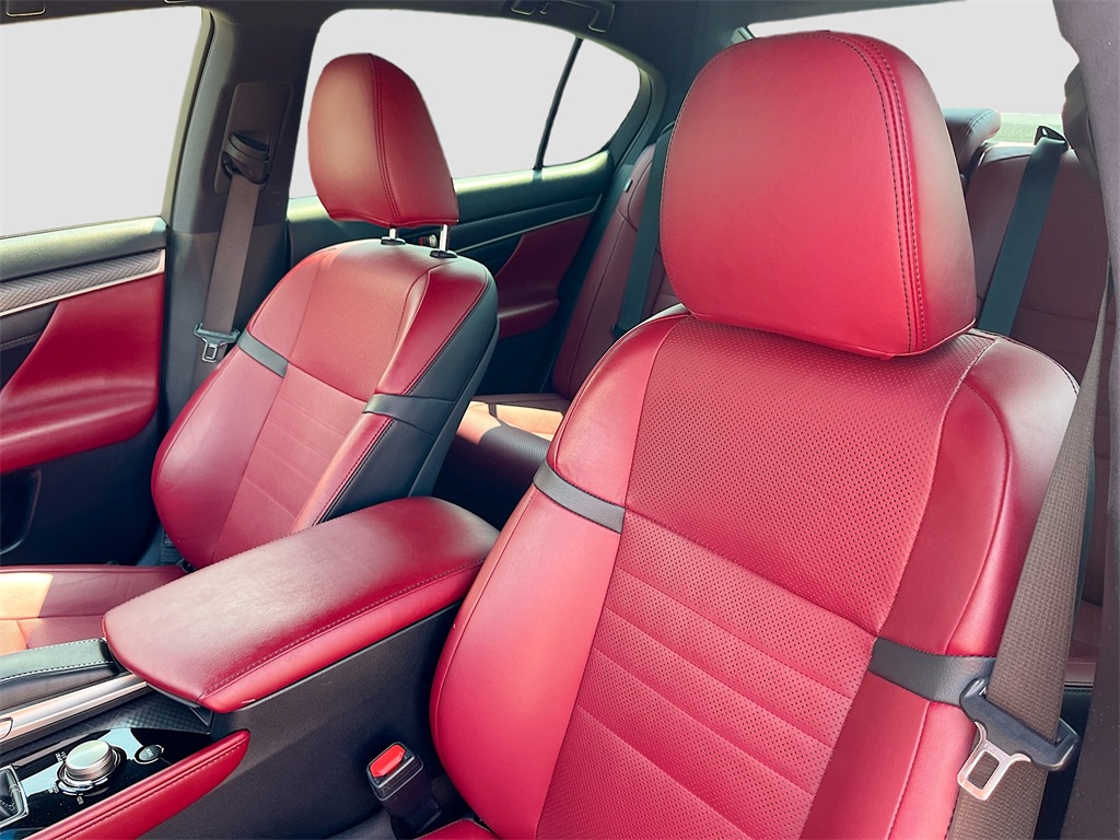 2020 Lexus GS 350 F SPORT photo 18