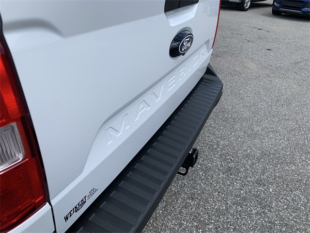 2025 Oxford White Ford Maverick XLT AWD Truck