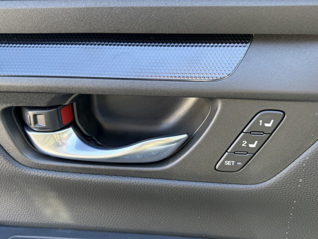 new 2026 Honda CR-V Hybrid car, priced at $42,130