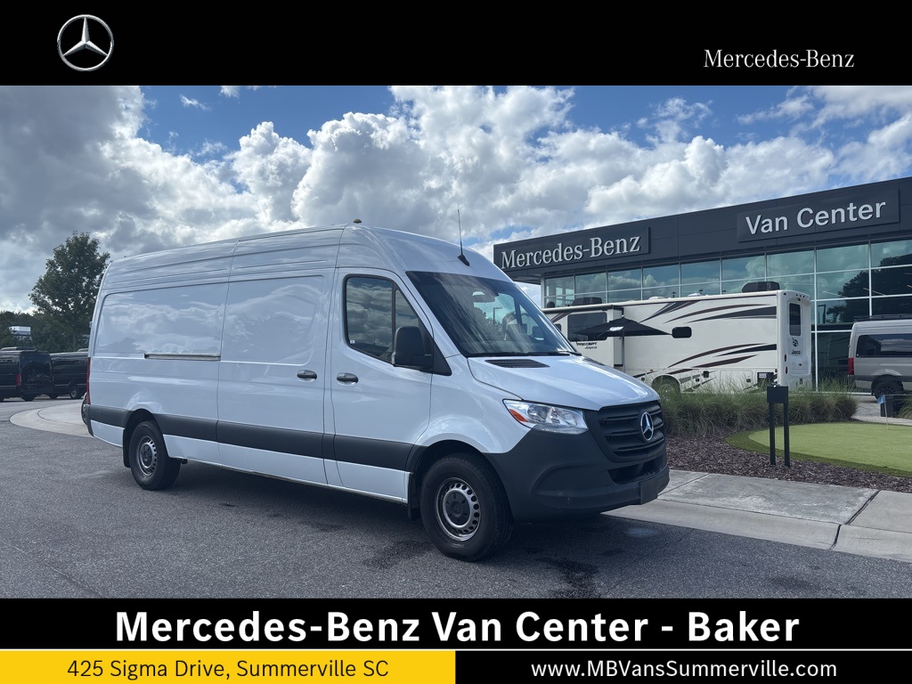 Used 2024 Mercedes-Benz Sprinter 2500 - photo 1