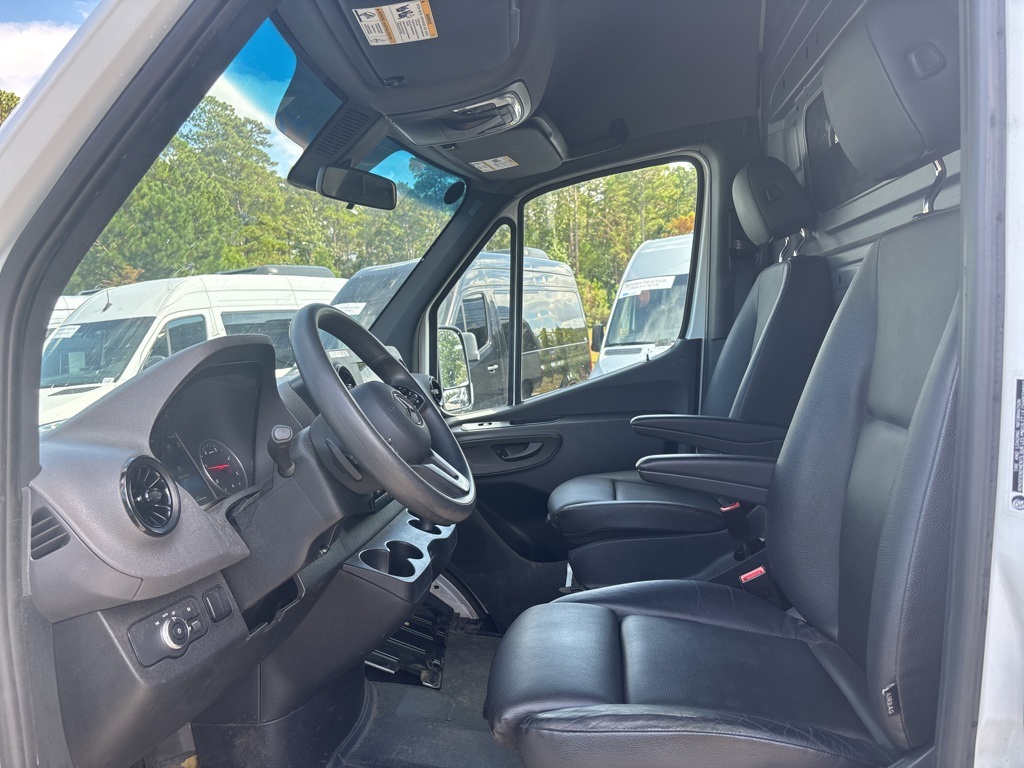 Used 2024 Mercedes-Benz Sprinter 2500 - photo 42