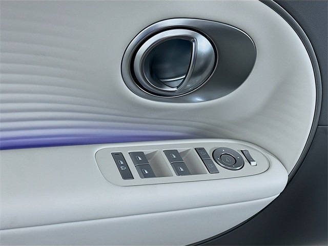 IONIQ 9 SEL