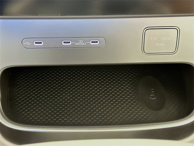 IONIQ 9 SEL