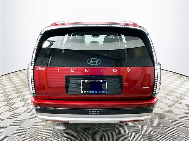 IONIQ 9 SEL