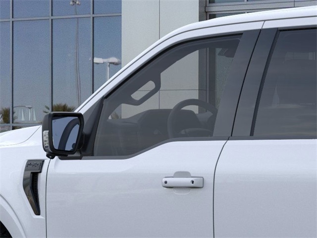 New 2025 Ford F-150 XLT 4D SuperCrew